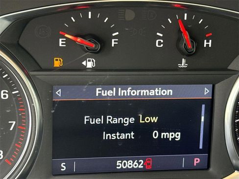 Used 2023 Chevrolet Blazer LT image 11