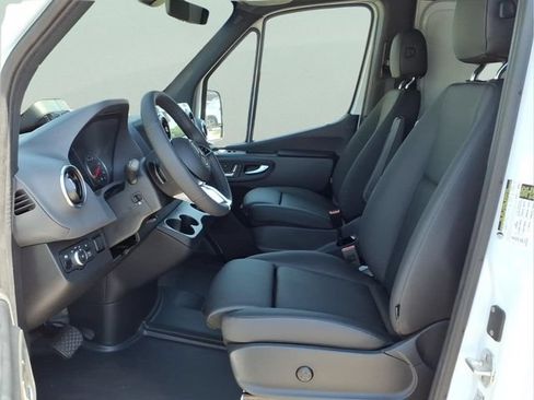 New 2026 Mercedes-Benz Sprinter 2500 image 6