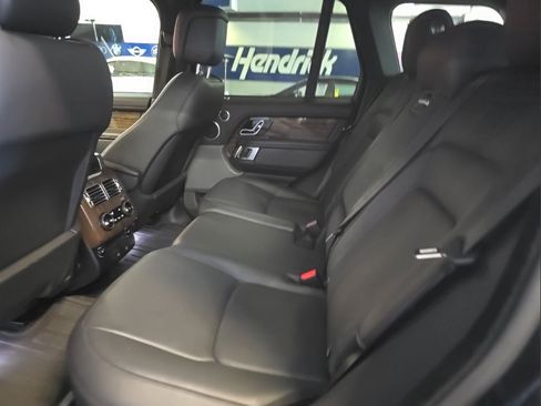 Used 2018 Land Rover Range Rover Supercharged AWD/4WD image 9