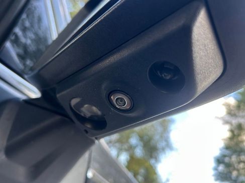 Used 2021 GMC Sierra 1500 Denali w/ Technology Package image 40