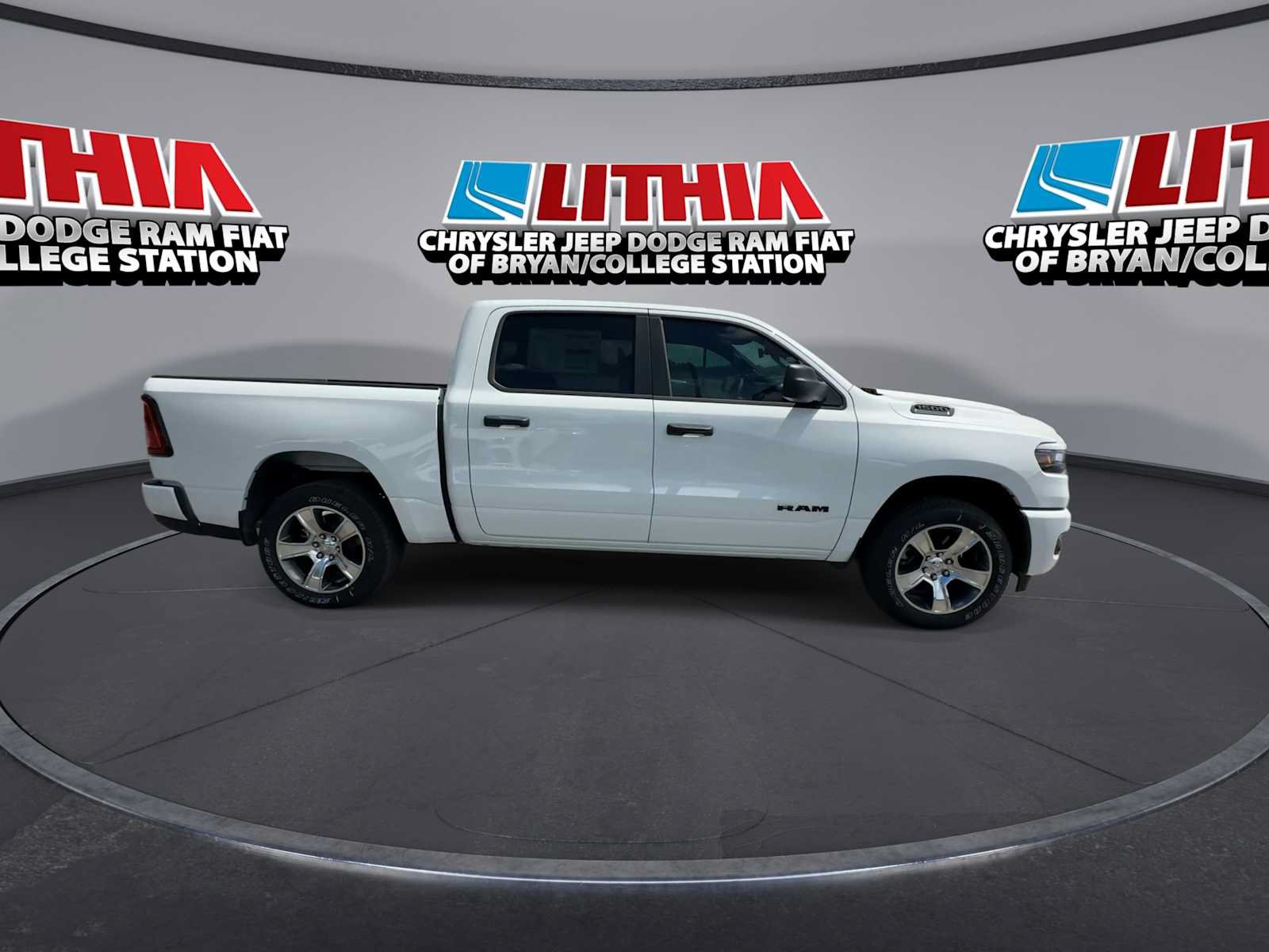 New 2026 RAM 1500 Express RWD image 9