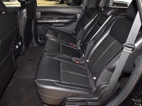 Used 2021 Ford Expedition XLT RWD image 14