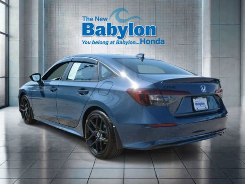 Used 2026 Honda Civic Sport image 3