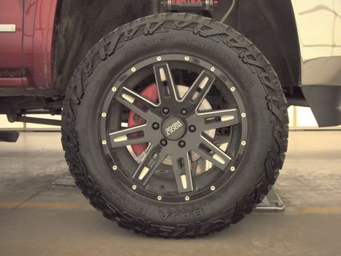 Used 2018 GMC Sierra 1500 SLT image 10