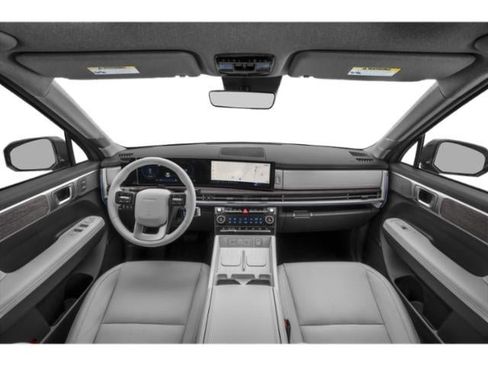 Used 2024 Hyundai Santa Fe Limited FWD image 8