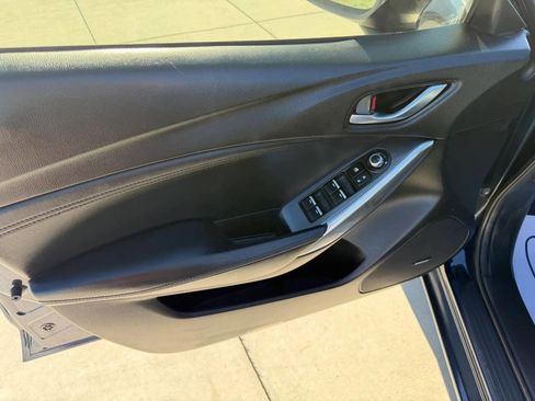 Used 2017 MAZDA MAZDA6 Touring image 16