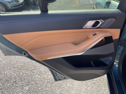 New 2026 BMW X5 xDrive50e image 15