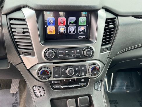 Used 2018 Chevrolet Tahoe LT RWD image 7