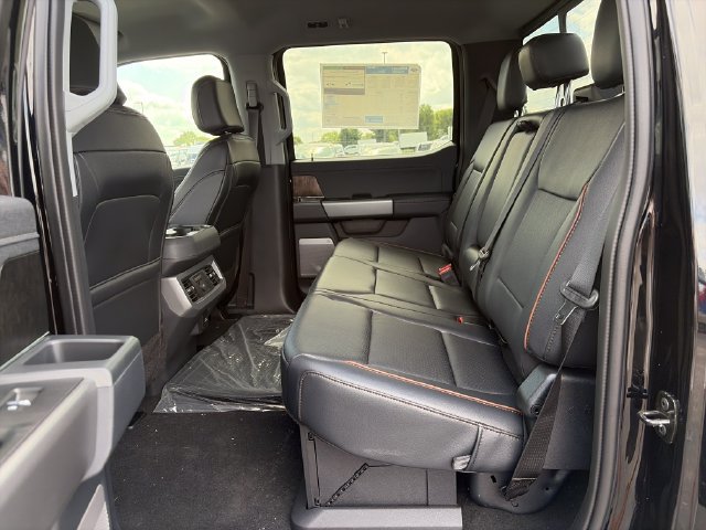 New 2026 Ford F350 Lariat w/ Chrome Package AWD/4WD image 28