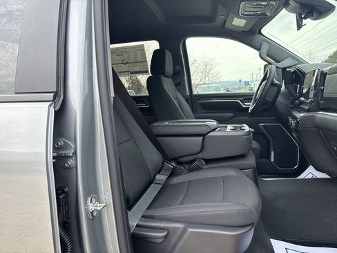 New 2026 Chevrolet Silverado 3500 LT image 23