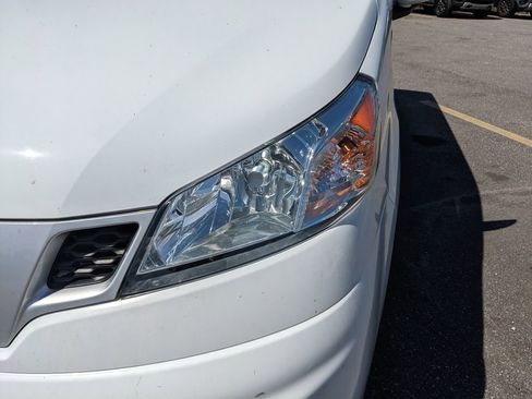 Used 2021 Nissan NV200 SV w/ Sliding Door Glass Package image 9