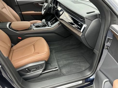 Used 2025 Audi Q8 Premium Plus AWD/4WD image 25