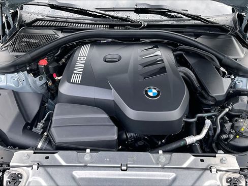 Certified 2025 BMW 330i xDrive Sedan w/ M Sport Package AWD/4WD image 33