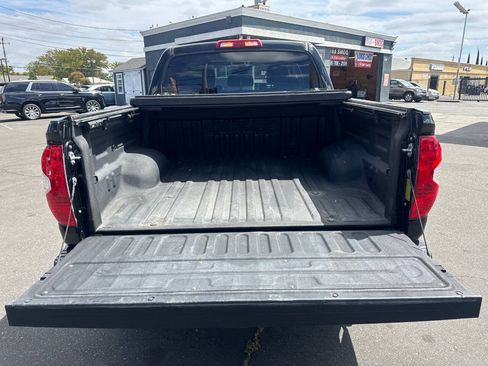 Used 2021 Toyota Tundra Platinum AWD/4WD image 22