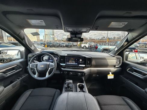 New 2026 Chevrolet Silverado 1500 LT image 23
