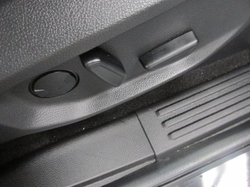Used 2024 Ford Ranger XLT w/ Equipment Group 301A High AWD/4WD image 28