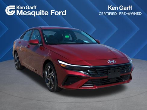 Used 2025 Hyundai Elantra Limited image 1