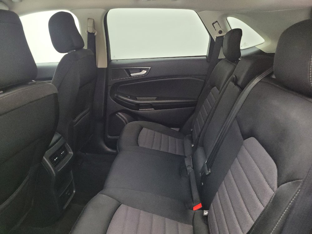 Used 2020 Ford Edge SE AWD/4WD image 18