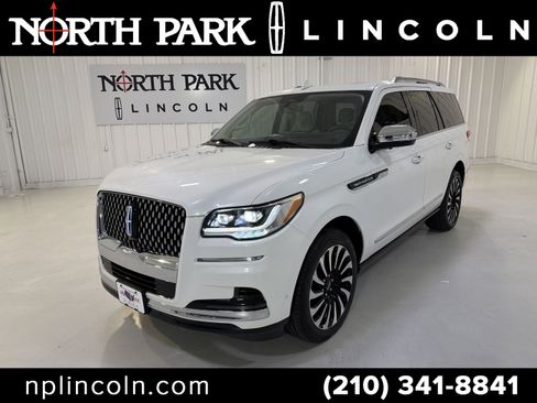 Used 2023 Lincoln Navigator Black Label AWD/4WD image 1