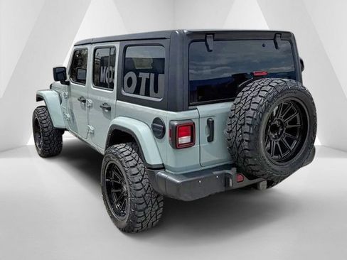 Used 2023 Jeep Wrangler Unlimited Sahara w/ Cold Weather Group AWD/4WD image 5
