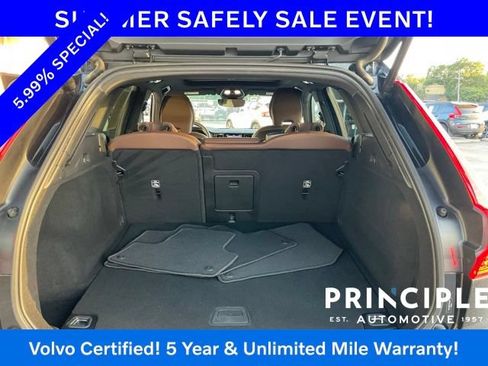 Certified 2023 Volvo XC60 B5 Plus w/ Protection Package Premier FWD image 28