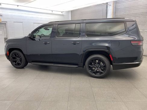 New 2025 Jeep Wagoneer Series II image 8