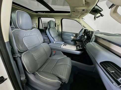 Certified 2023 Lincoln Navigator L Black Label AWD/4WD image 35