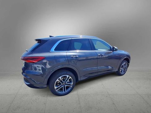 New 2026 Audi Q5 Premium Plus image 8