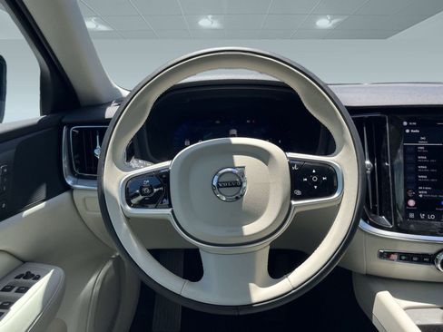 New 2026 Volvo V60 B5 Cross Country Plus w/ Protection Package Premier image 18