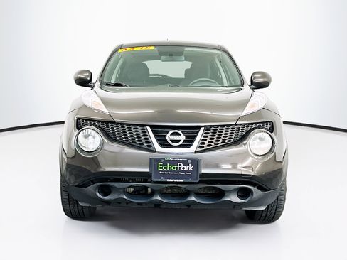 Used 2011 Nissan Juke SV AWD/4WD image 2