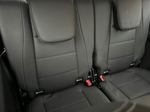 New 2026 Mercedes-Benz GLS 450 4MATIC image 14