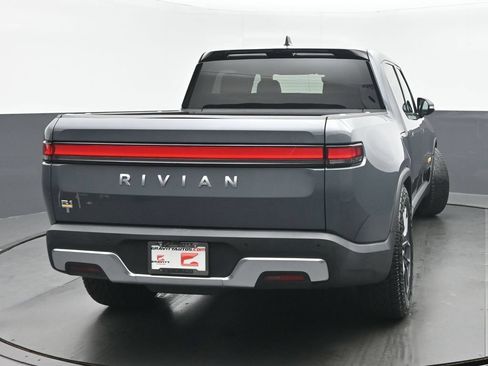 Used 2024 Rivian R1T Adventure AWD/4WD image 4