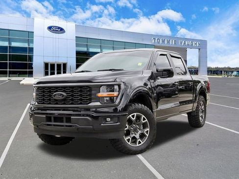 Used 2025 Ford F150 STX w/ Equipment Group 200A RWD image 1