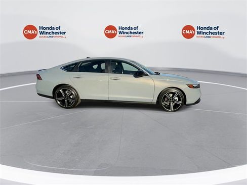 Certified 2025 Honda Accord Sport image 11