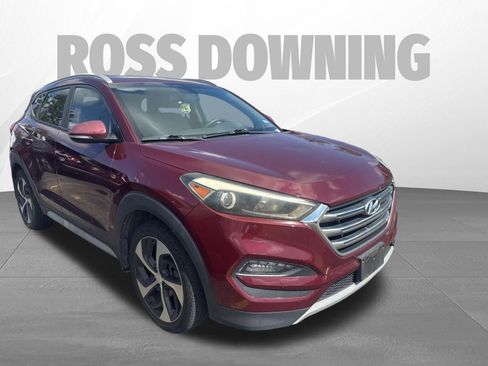 Used 2017 Hyundai Tucson Sport FWD image 3