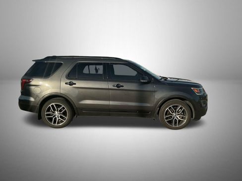 Used 2016 Ford Explorer Sport w/ Equipment Group 401A image 6