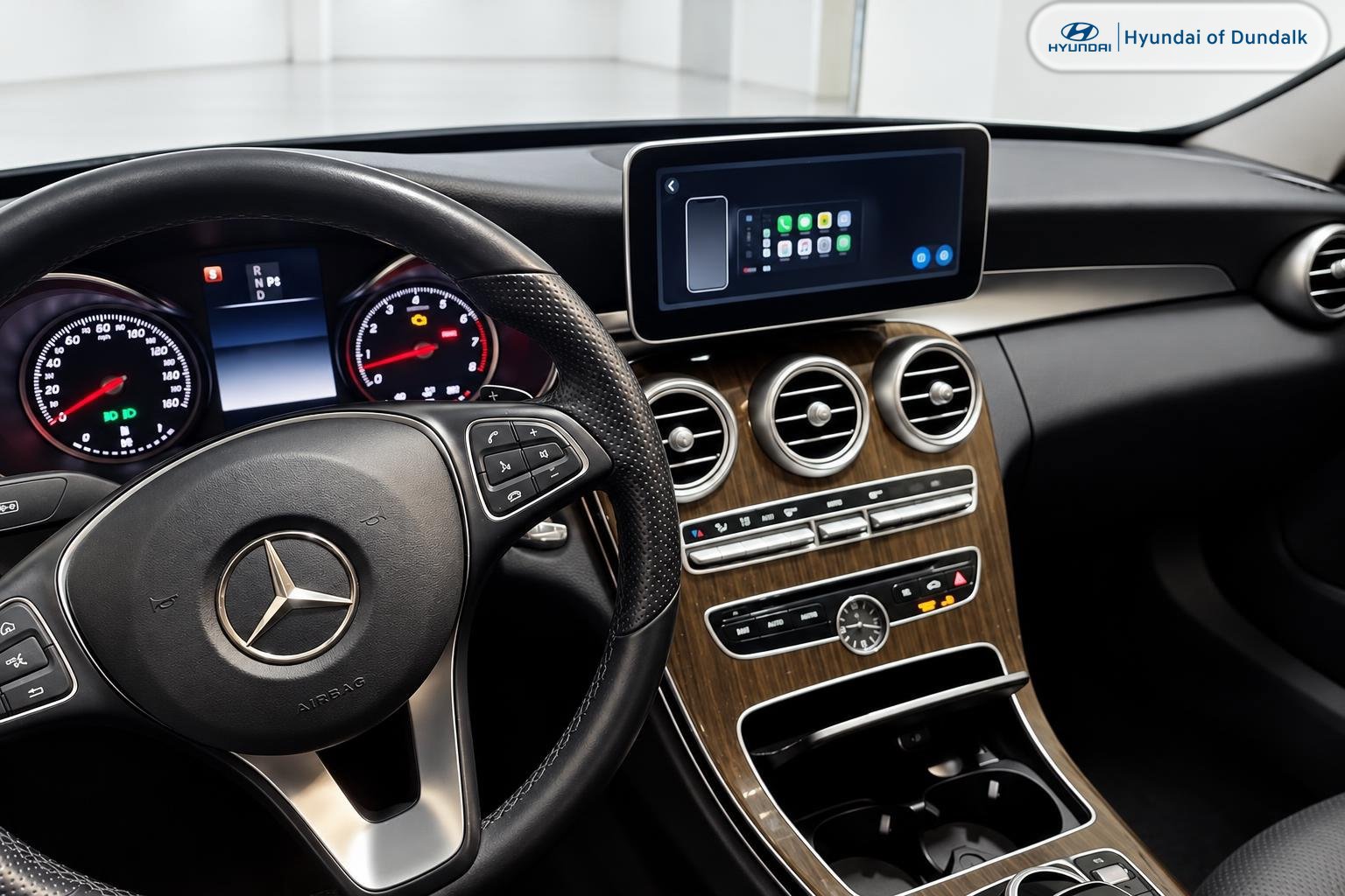 Used 2016 Mercedes-Benz C 300 4MATIC Sedan image 6