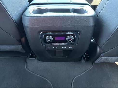 Certified 2024 Chevrolet Tahoe High Country w/ Advanced Technology Package image 27