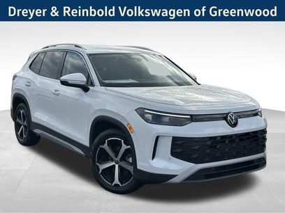 New 2026 Volkswagen Tiguan SE
