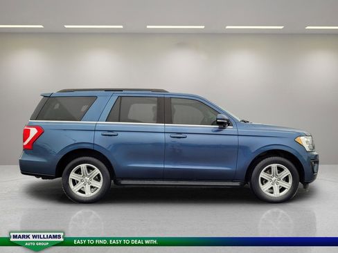 Certified 2019 Ford Expedition XLT w/ Equipment Group 201A image 9