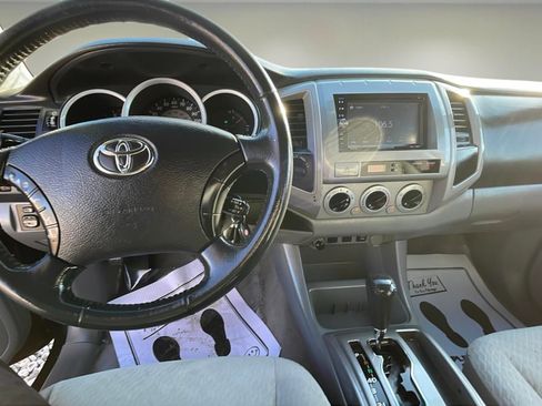 Used 2010 Toyota Tacoma 4x4 Double Cab image 10