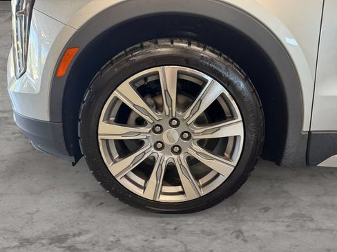Used 2019 Cadillac XT4 Premium Luxury AWD/4WD image 24