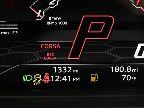 Used 2022 Lamborghini Urus image 44