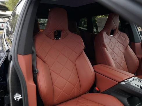 New 2026 BMW iX xDrive45 image 15