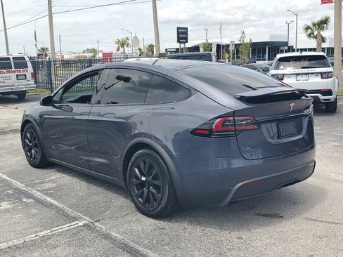 Used 2023 Tesla Model X AWD/4WD image 9