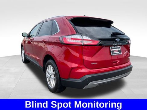 Used 2024 Ford Edge SEL w/ Convenience Package AWD/4WD image 3