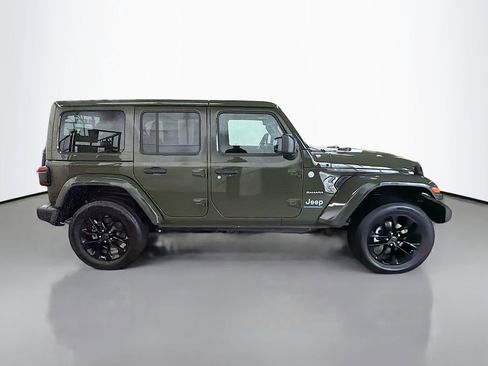 Used 2024 Jeep Wrangler Unlimited Sahara w/ Technology Group image 8