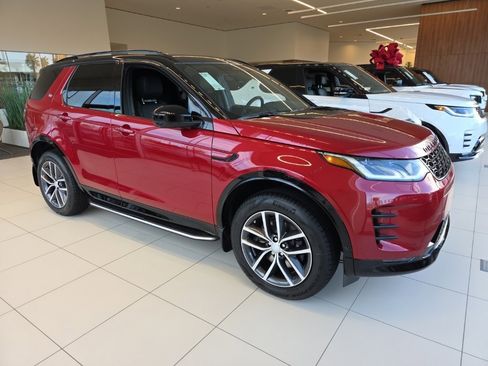 New 2025 Land Rover Discovery Sport Dynamic SE image 7