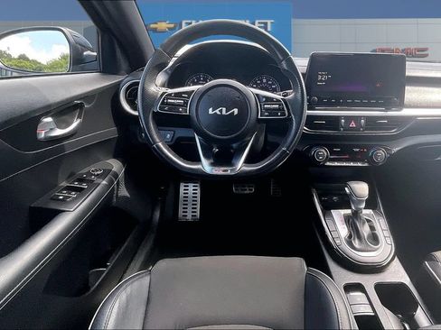 Used 2024 Kia Forte GT-Line w/ GT-Line Premium Package FWD image 8