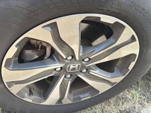 Used 2018 Honda CR-V LX image 5